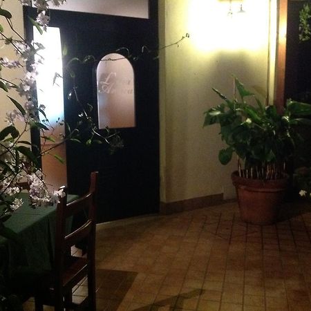 L' Aia Antica Bed & Breakfast Veroli Exterior photo